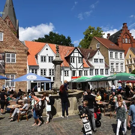 Fewo1846 - Anne Kueste - Komfortable Fuer 2 Personen Im Historischen Burghof Apartamento