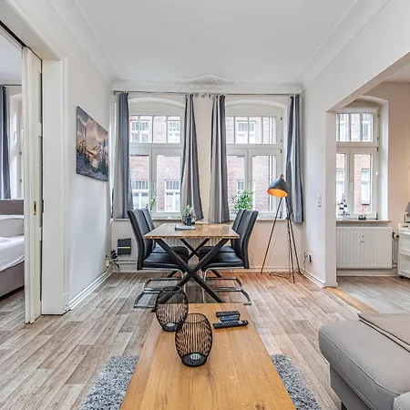 Fewo1846 - Anne Kueste - Komfortable Fuer 2 Personen Im Historischen Burghof Apartment Flensburg